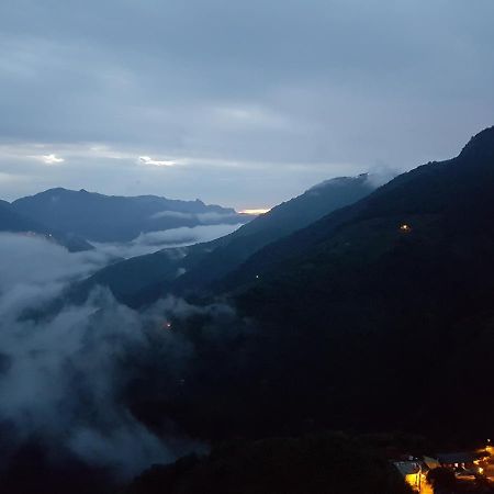 拉拉山周家渡假旅館 Hualing Extérieur photo